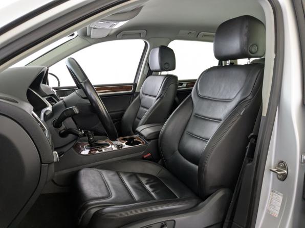 Volkswagen Touareg II с пробегом 2013 года, цена 1 952 500 рублей, 177393 км, внедорожник, Автокод Объявления