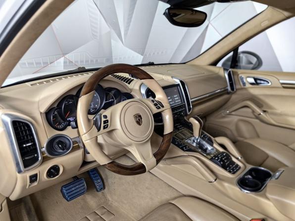 Porsche Cayenne II (958) с пробегом 2013 года, цена 2 100 000 рублей, 246229 км, внедорожник, Автокод Объявления