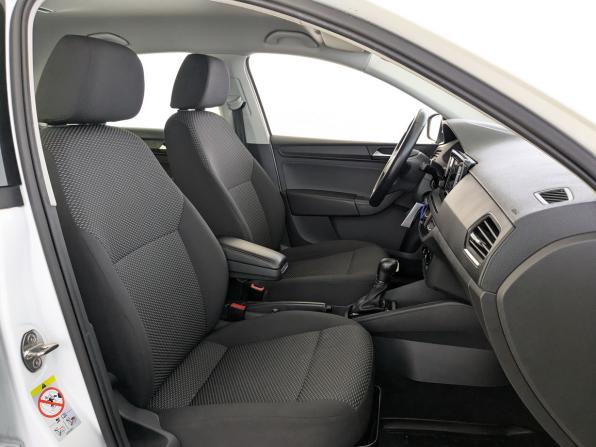 Volkswagen Polo VI с пробегом 2022 года, цена 1 550 000 рублей, 58455 км, лифтбек, Автокод Объявления