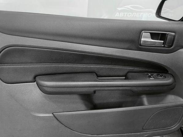 Ford Focus II с пробегом 2006 года, цена 499 000 рублей, 310000 км, хэтчбек, Автокод Объявления