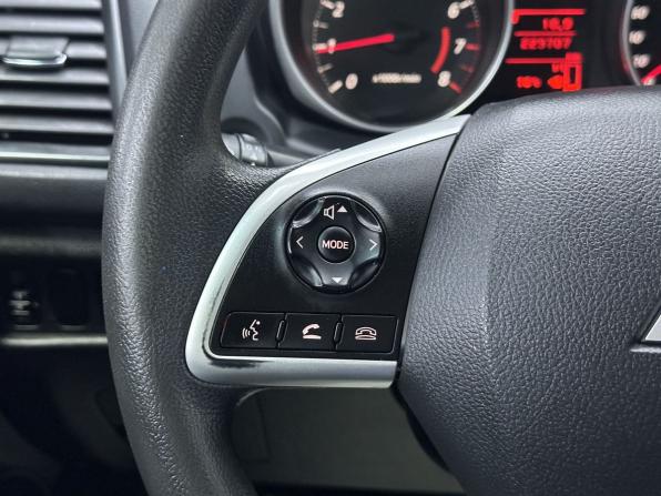 Mitsubishi ASX I Рестайлинг с пробегом 2013 года, цена 999 000 рублей, 229707 км, внедорожник, Автокод Объявления