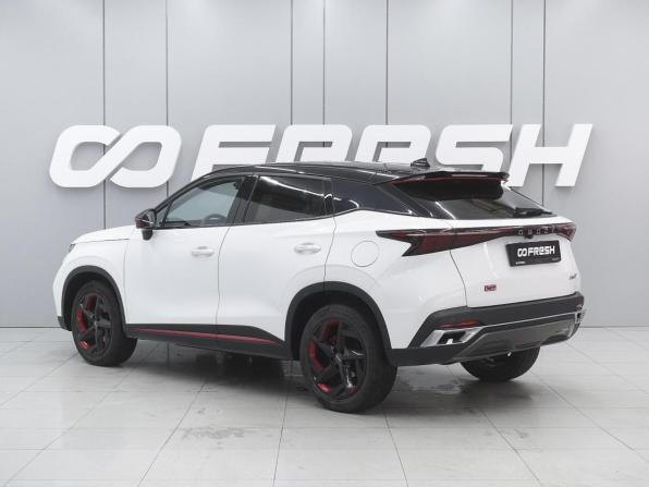 Omoda C5 I с пробегом 2022 года, цена 1 790 000 рублей, 46649 км, внедорожник, Автокод Объявления