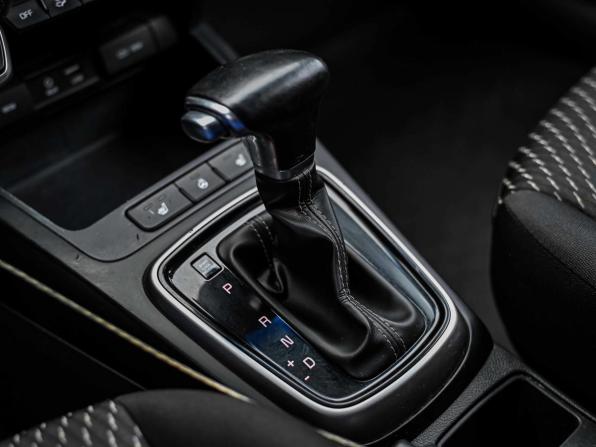 Kia Rio IV с пробегом 2019 года, цена 1 349 000 рублей, 136520 км, хэтчбек, Автокод Объявления