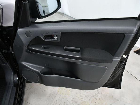 Suzuki SX4 I (Classic) Рестайлинг с пробегом 2010 года, цена 917 000 рублей, 152903 км, хэтчбек, Автокод Объявления