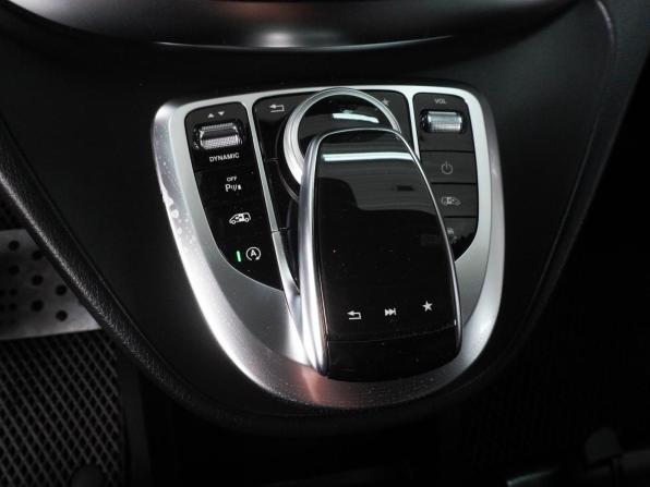 Mercedes-Benz V-Класс III (W447) с пробегом 2018 года, цена 6 959 000 рублей, 140189 км, минивэн, Автокод Объявления