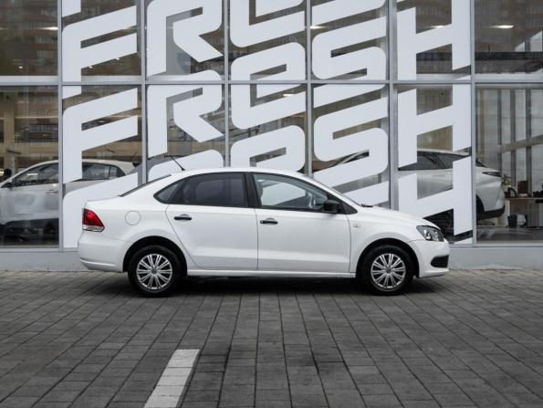Volkswagen Polo V с пробегом 2013 года, цена 940 000 рублей, 164668 км, седан, Автокод Объявления