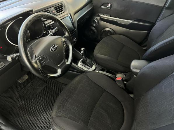 Kia Rio III Рестайлинг с пробегом 2017 года, цена 785 370 рублей, 201715 км, хэтчбек, Автокод Объявления