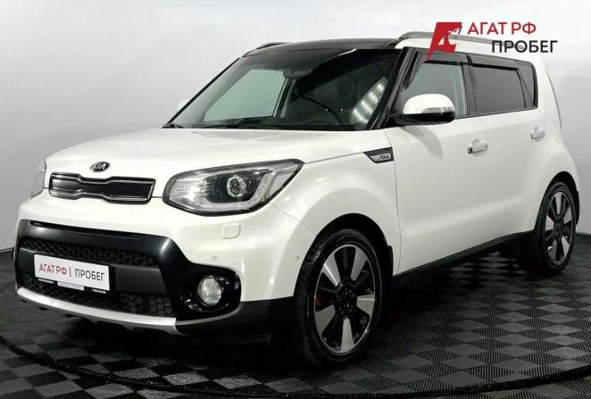 Kia Soul II Рестайлинг с пробегом 2018 года, цена 1 800 000 рублей, 63789 км, хэтчбек, Автокод Объявления