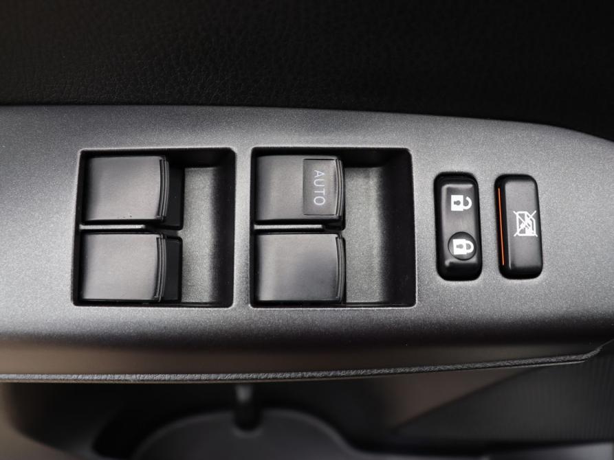 Toyota RAV4 IV (XA40) Рестайлинг Москва  - изображение 11