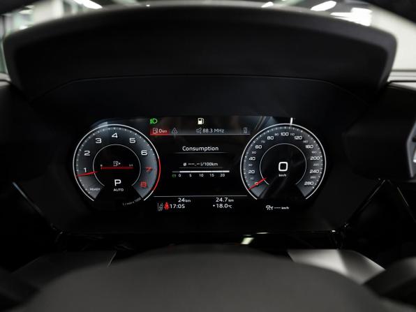 Audi A3 IV (8Y) Рестайлинг с пробегом 2025 года, цена 3 925 000 рублей, 17 км, хэтчбек, Автокод Объявления