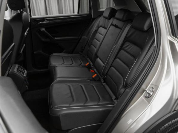 Volkswagen Tiguan II с пробегом 2018 года, цена 2 440 000 рублей, 102223 км, внедорожник, Автокод Объявления