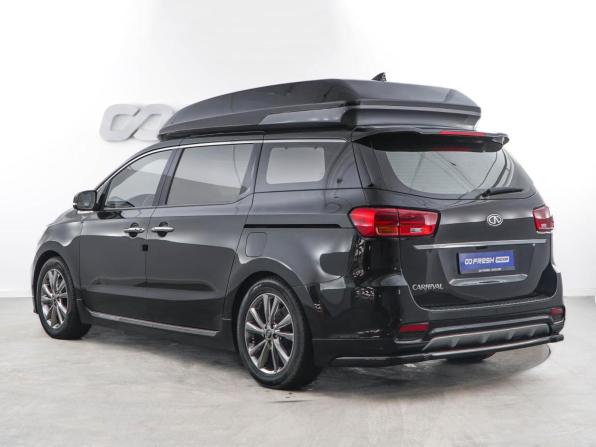 Kia Carnival III с пробегом 2020 года, цена 5 156 900 рублей, 124924 км, минивэн, Автокод Объявления