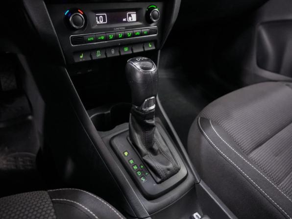 Skoda Rapid I с пробегом 2014 года, цена 811 000 рублей, 225000 км, лифтбек, Автокод Объявления