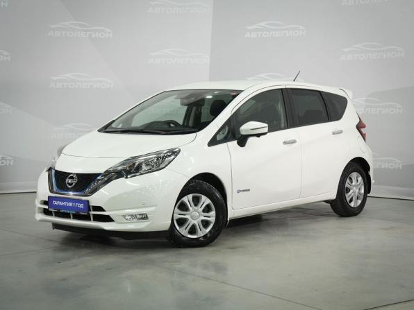 Nissan Note II Рестайлинг с пробегом 2017 года, цена 1 260 000 рублей, 147550 км, хэтчбек, Автокод Объявления