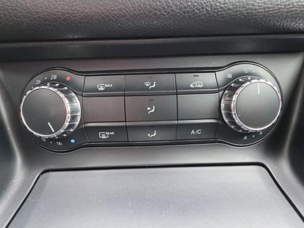 Mercedes-Benz GLA I (X156) с пробегом 2014 года, цена 1 799 900 рублей, 131000 км, внедорожник, Автокод Объявления