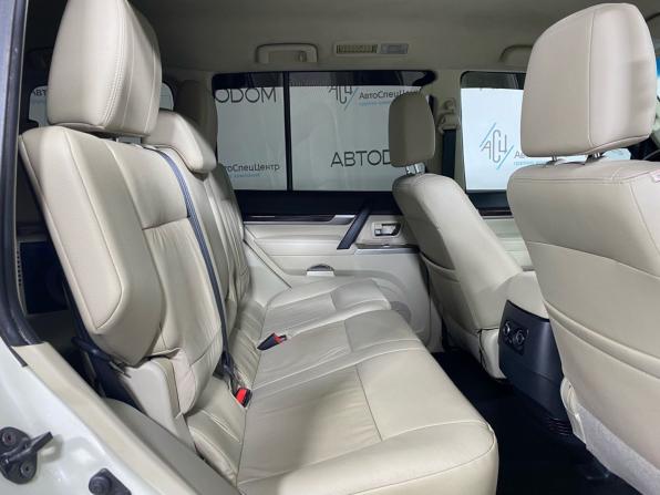 Mitsubishi Pajero IV Рестайлинг 2 с пробегом 2019 года, цена 3 375 000 рублей, 36280 км, внедорожник, Автокод Объявления