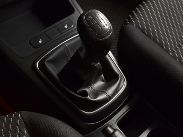 Kia Rio IV с пробегом 2018 года, цена 1 199 999 рублей, 104668 км, седан, Автокод Объявления