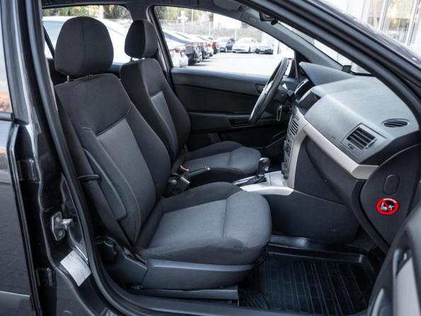 Opel Astra H Рестайлинг с пробегом 2008 года, цена 600 000 рублей, 176041 км, хэтчбек, Автокод Объявления