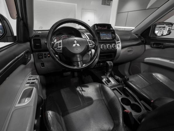 Mitsubishi Pajero Sport II Рестайлинг с пробегом 2014 года, цена 1 630 000 рублей, 198551 км, внедорожник, Автокод Объявления