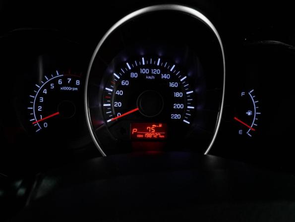 Kia Rio III с пробегом 2012 года, цена 899 000 рублей, 198727 км, хэтчбек, Автокод Объявления