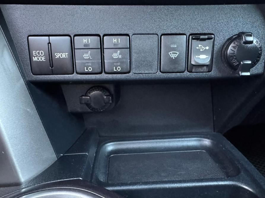 Toyota RAV4 IV (XA40) Рестайлинг Ростов-на-Дону  - изображение 15