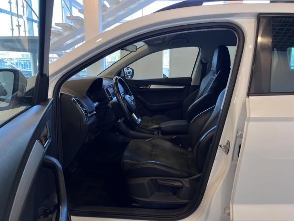 Skoda Karoq I с пробегом 2020 года, цена 2 718 000 рублей, 74618 км, внедорожник, Автокод Объявления