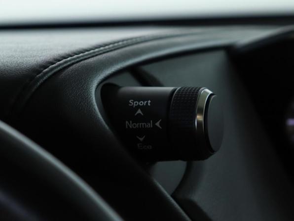 Lexus ES VII с пробегом 2021 года, цена 3 999 000 рублей, 135616 км, седан, Автокод Объявления