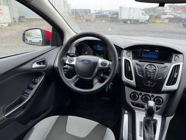 Ford Focus III с пробегом 2012 года, цена 595 000 рублей, 275238 км, хэтчбек, Автокод Объявления