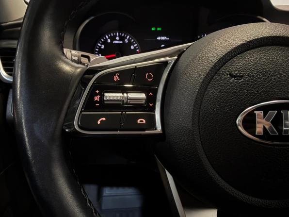 Kia Optima IV Рестайлинг с пробегом 2019 года, цена 2 049 000 рублей, 55000 км, седан, Автокод Объявления