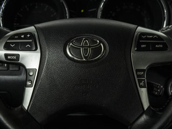 Toyota Highlander II (XU40) Рестайлинг с пробегом 2011 года, цена 1 469 000 рублей, 402723 км, внедорожник, Автокод Объявления
