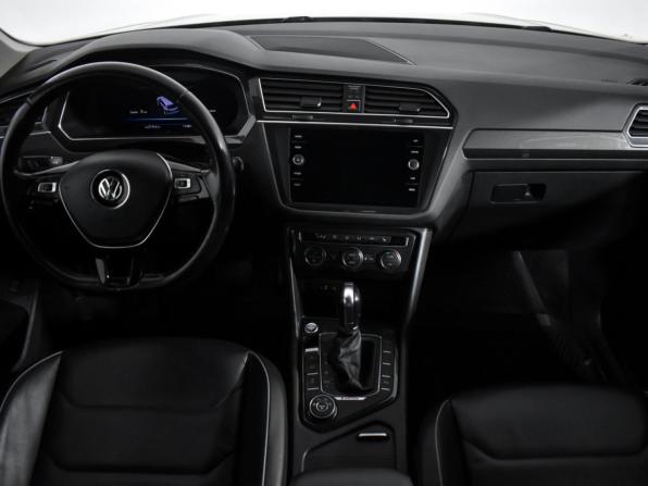 Volkswagen Tiguan II с пробегом 2017 года, цена 2 600 000 рублей, 116854 км, внедорожник, Автокод Объявления