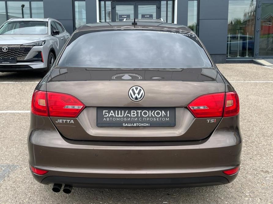 Volkswagen Jetta VI Октябрьский  - изображение 6