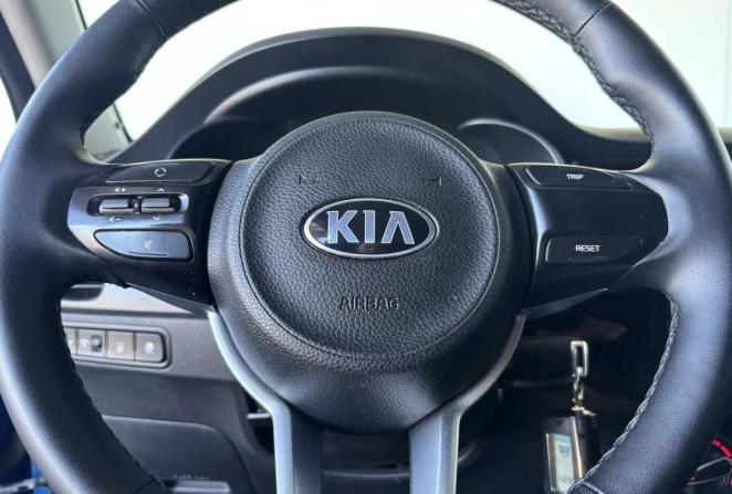 Kia Rio III Рестайлинг с пробегом 2017 года, цена 1 250 000 рублей, 116866 км, седан, Автокод Объявления