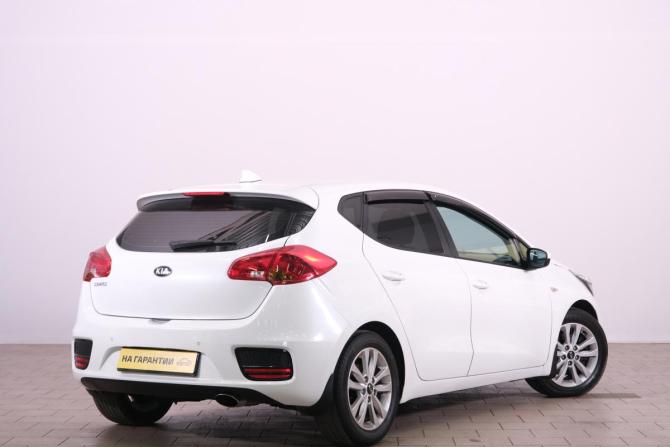 Kia Ceed II Рестайлинг с пробегом 2017 года, цена 1 299 000 рублей, 62000 км, хэтчбек, Автокод Объявления