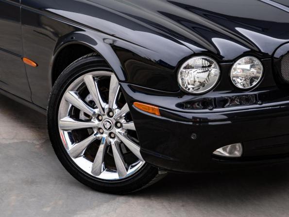 Jaguar XJ III (X350/X358) с пробегом 2003 года, цена 2 120 000 рублей, 252895 км, седан, Автокод Объявления