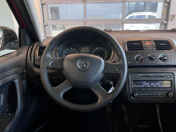 Skoda Fabia II Рестайлинг с пробегом 2013 года, цена 630 000 рублей, 133985 км, хэтчбек, Автокод Объявления
