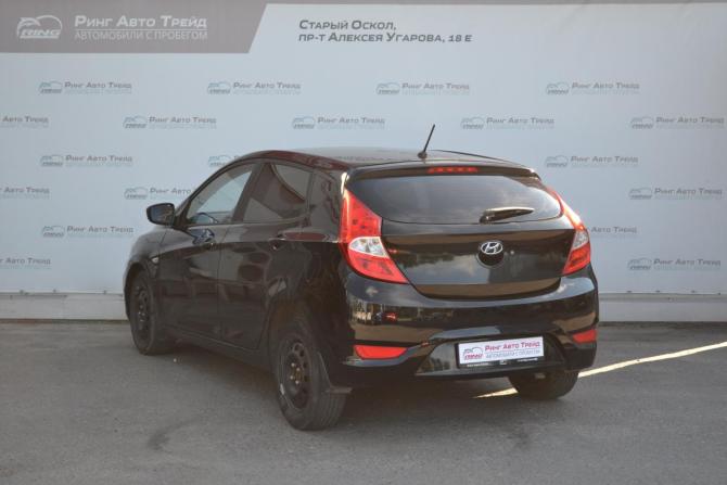 Hyundai Solaris I с пробегом 2012 года, цена 690 000 рублей, 221000 км, хэтчбек, Автокод Объявления