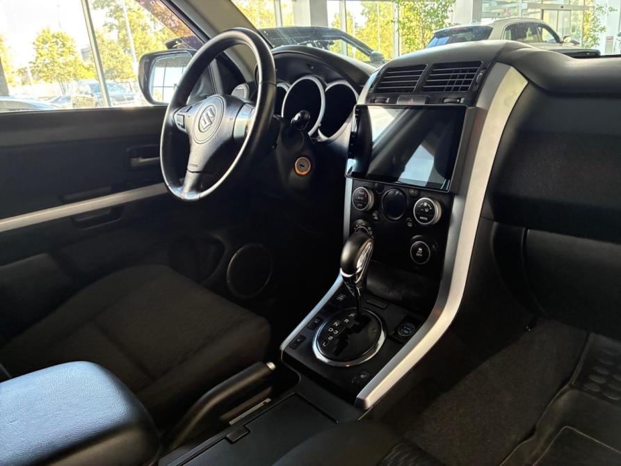 Suzuki Grand Vitara II Рестайлинг 2 Новосибирск  - изображение 18