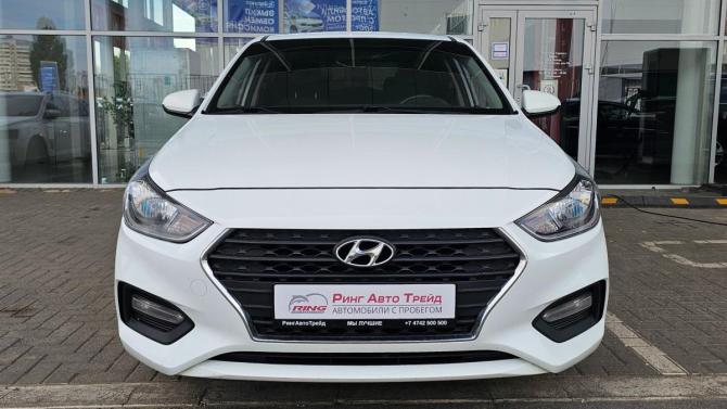 Hyundai Solaris II с пробегом 2018 года, цена 1 299 000 рублей, 138913 км, седан, Автокод Объявления