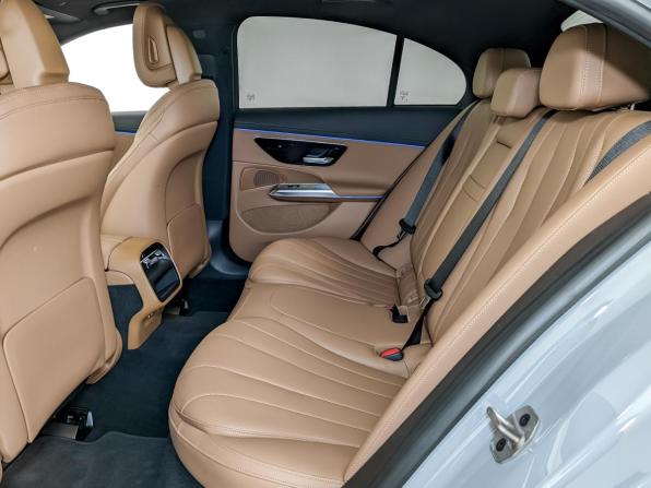 Mercedes-Benz E-Класс VI (W214 S214) с пробегом 2024 года, цена 6 990 500 рублей, 17991 км, седан, Автокод Объявления