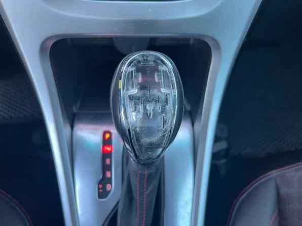 Opel Astra J Рестайлинг с пробегом 2013 года, цена 910 000 рублей, 125000 км, хэтчбек, Автокод Объявления