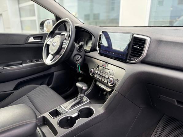 Kia Sportage IV Рестайлинг с пробегом 2019 года, цена 2 245 000 рублей, 63000 км, внедорожник, Автокод Объявления