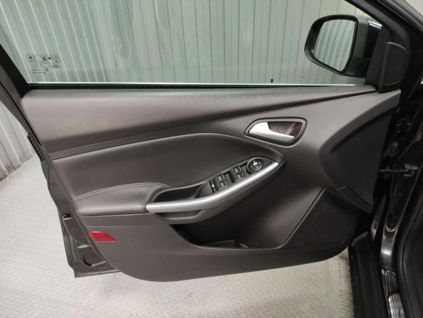 Ford Focus III с пробегом 2011 года, цена 815 000 рублей, 185078 км, хэтчбек, Автокод Объявления
