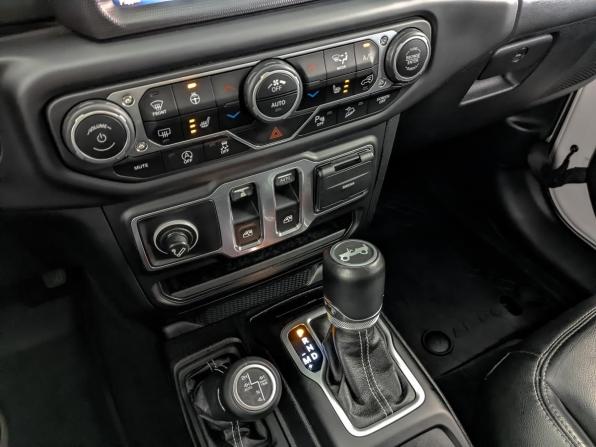 Jeep Wrangler IV (JL) с пробегом 2018 года, цена 3 675 000 рублей, 94416 км, внедорожник, Автокод Объявления