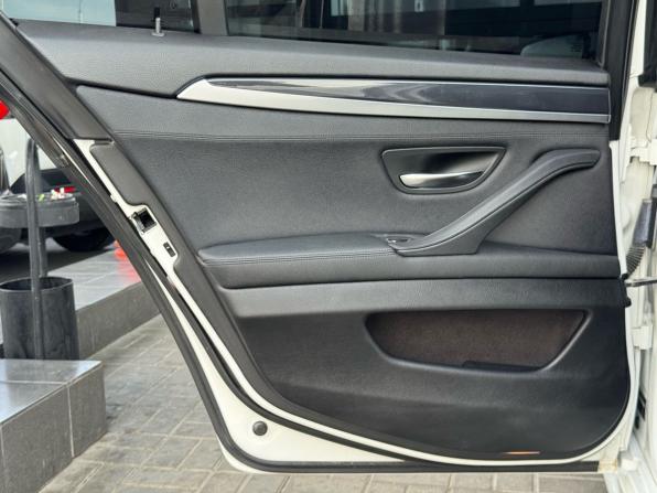 BMW 5 серии VI (F10/F11/F07) Рестайлинг с пробегом 2013 года, цена 2 190 000 рублей, 254900 км, седан, Автокод Объявления