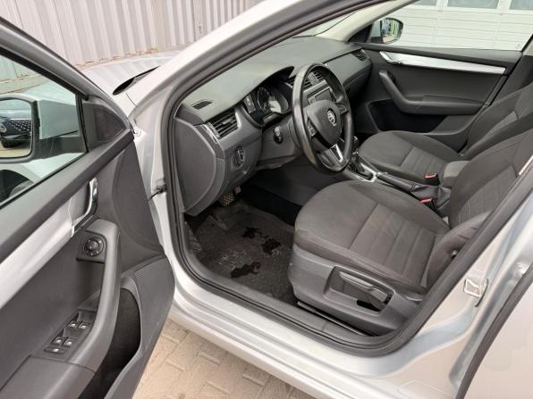 Skoda Octavia III (A7) с пробегом 2016 года, цена 1 288 000 рублей, 200401 км, лифтбек, Автокод Объявления