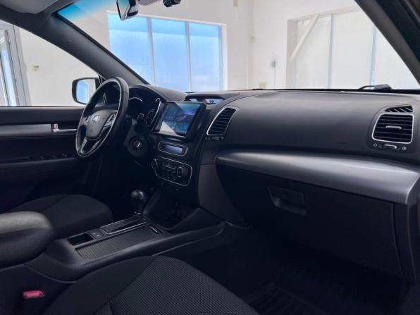Kia Sorento II Рестайлинг с пробегом 2014 года, цена 1 640 000 рублей, 169980 км, внедорожник, Автокод Объявления