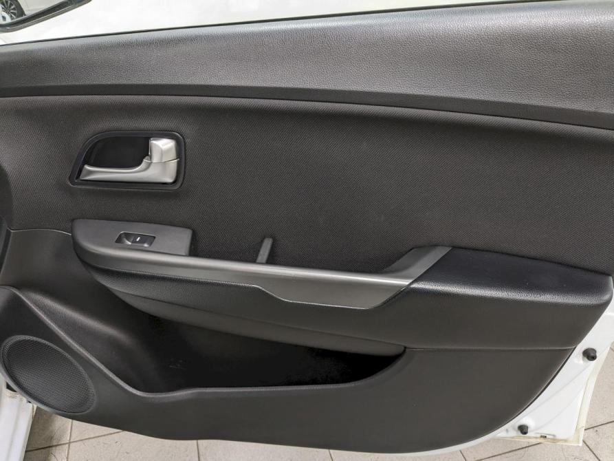 Kia Rio III Рестайлинг Москва  - изображение 18