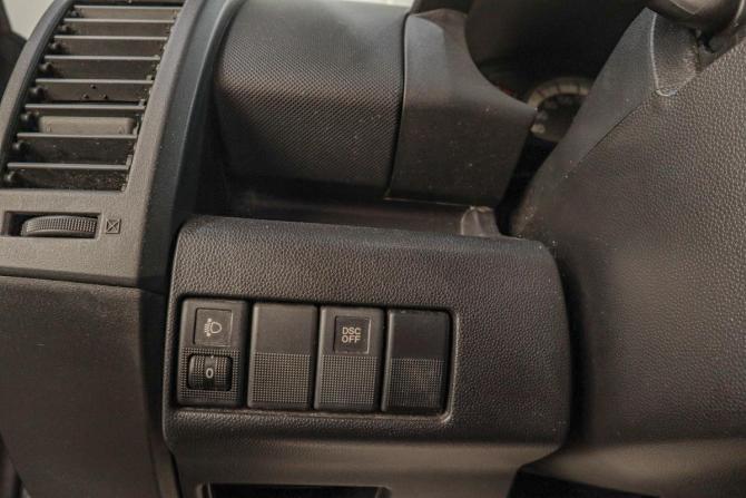 Mazda 5 I (CR) Рестайлинг с пробегом 2007 года, цена 699 000 рублей, 290047 км, компактвэн, Автокод Объявления