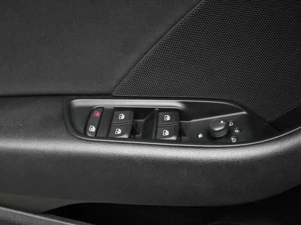 Audi A3 III (8V) Рестайлинг с пробегом 2019 года, цена 1 970 000 рублей, 134023 км, седан, Автокод Объявления